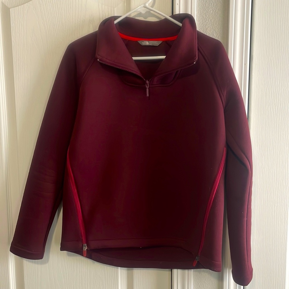 The North Face hi lo 1/4 zip hoodie. Size medium